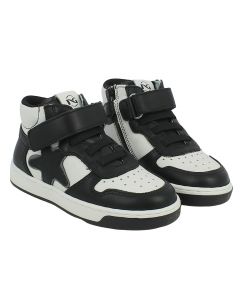 Sneaker alta bianca e nera con stella